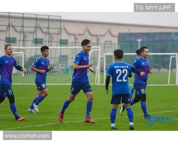 南京足球队荣登全国足球力量排行榜第四名引发热议